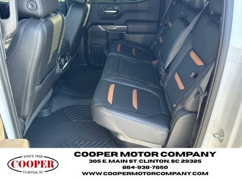 Used 2020 GMC Sierra 1500 AT4 w/ AT4 Premium Package image 19