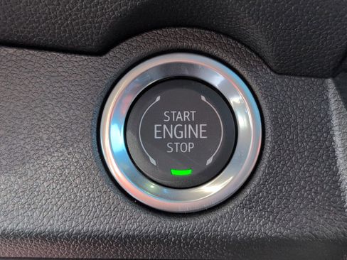 New 2026 Chevrolet Traverse LT w/ Sun and Wheel Package image 22