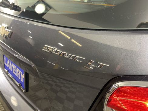 Used 2013 Chevrolet Sonic LT image 29