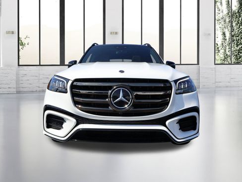 Certified 2024 Mercedes-Benz GLS 450 4MATIC image 8