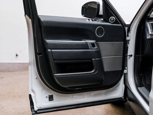 Used 2019 Land Rover Range Rover Sport HSE image 68