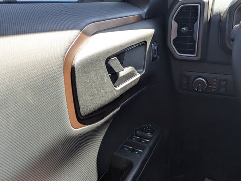 New 2025 Ford Bronco Sport Outer Banks image 24