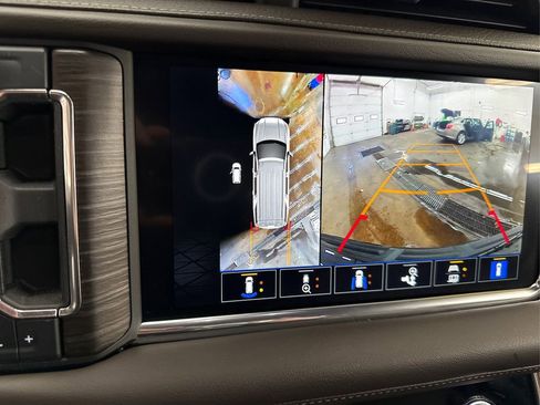 Used 2022 GMC Yukon Denali image 31