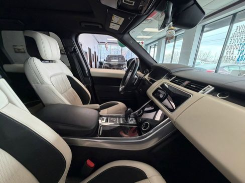 Used 2020 Land Rover Range Rover Sport HSE Dynamic image 39
