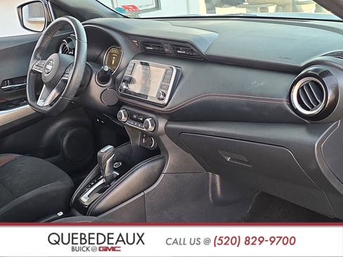 Used 2018 Nissan Kicks SR w/ Exterior Package FWD image 21