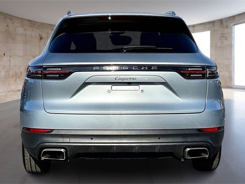 Used 2022 Porsche Cayenne image 6