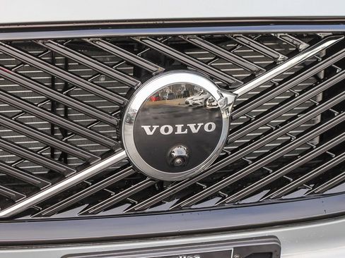 New 2026 Volvo XC60 T8 Ultra w/ Protection Package Premier AWD/4WD image 5