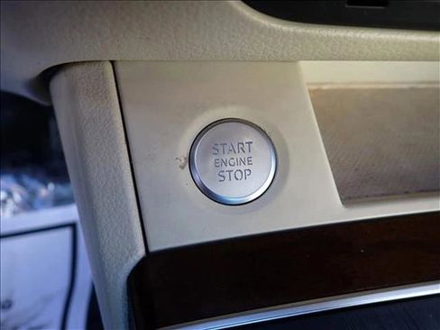 Used 2018 Audi Q5 Premium Plus w/ Premium Plus Package image 19