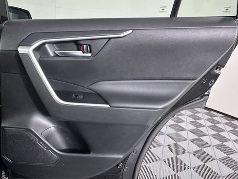 Used 2023 Toyota RAV4 XLE image 28