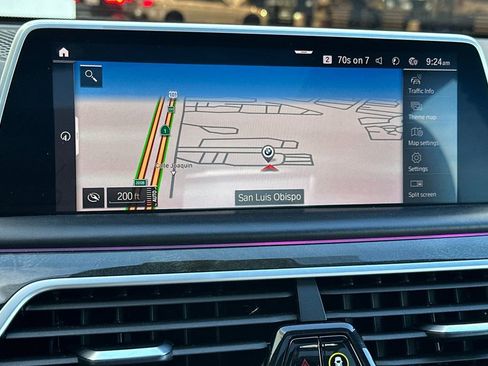 Used 2022 BMW ALPINA B7 xDrive w/ Luxury Rear Seating Package image 21