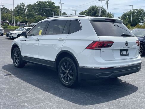 Used 2022 Volkswagen Tiguan SE AWD/4WD image 5