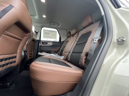 New 2025 Ford Bronco Sport Outer Banks w/ Outer Banks Tech Package+ image 32