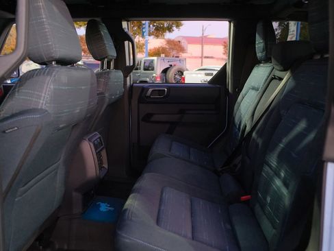 Used 2025 Ford Bronco Heritage Edition image 17