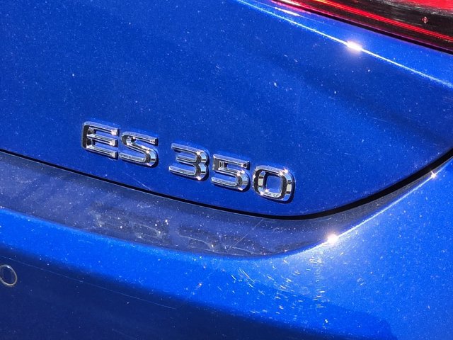 Used 2024 Lexus ES 350 F Sport w/ Accessory Package (Z2) FWD image 16