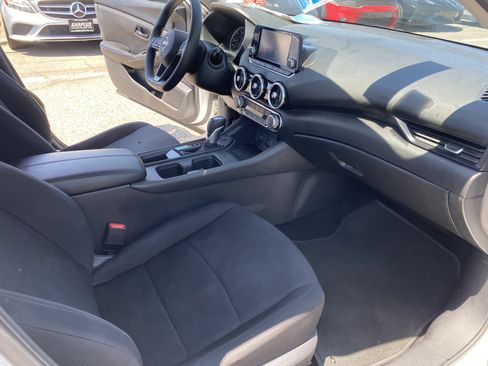 Used 2024 Nissan Sentra S FWD image 19