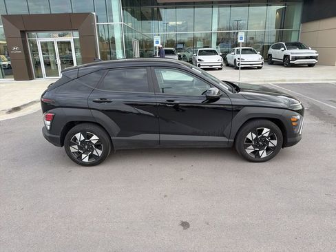 Used 2024 Hyundai Kona SEL image 8