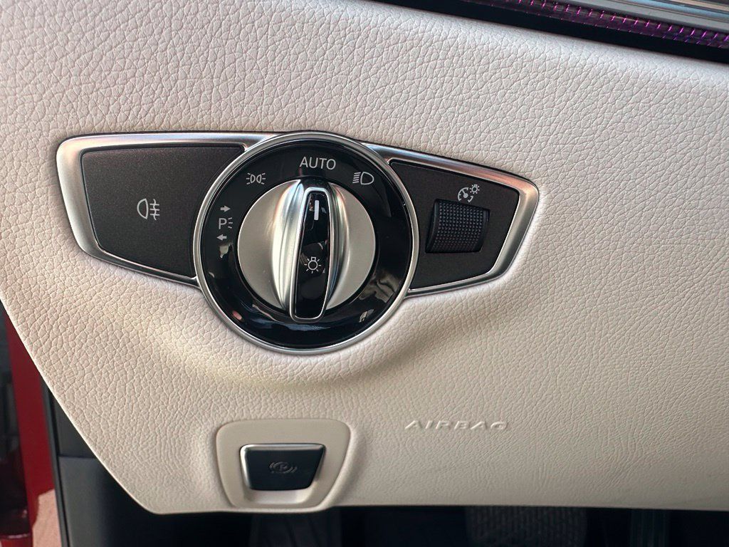 Used 2023 Mercedes-Benz E 350 4MATIC Sedan image 14
