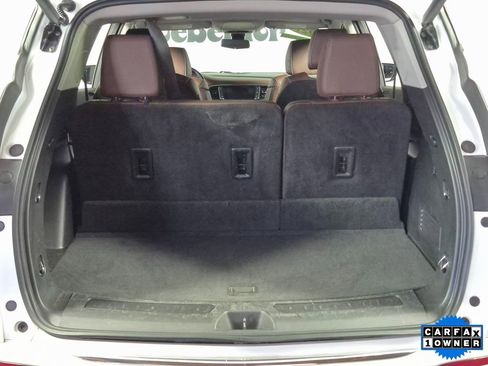 Used 2021 Buick Enclave Avenir w/ Avenir Technology Package image 26