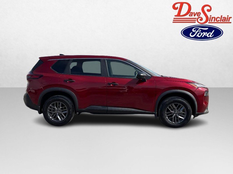 Used 2023 Nissan Rogue S AWD/4WD image 5