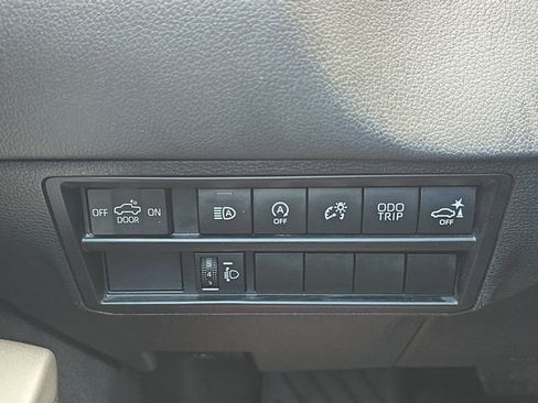 Used 2022 Toyota Tundra Limited RWD image 26