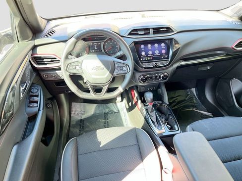 Used 2023 Chevrolet TrailBlazer RS w/ Sun and Liftgate Package AWD/4WD image 22