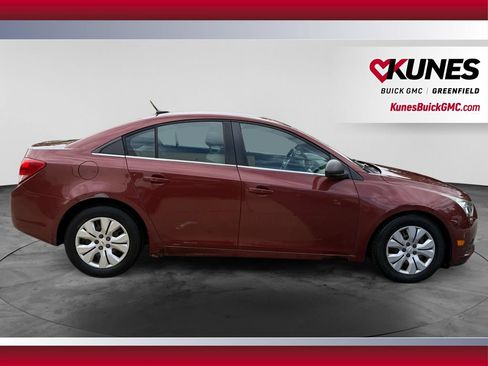 Used 2012 Chevrolet Cruze LS FWD image 10