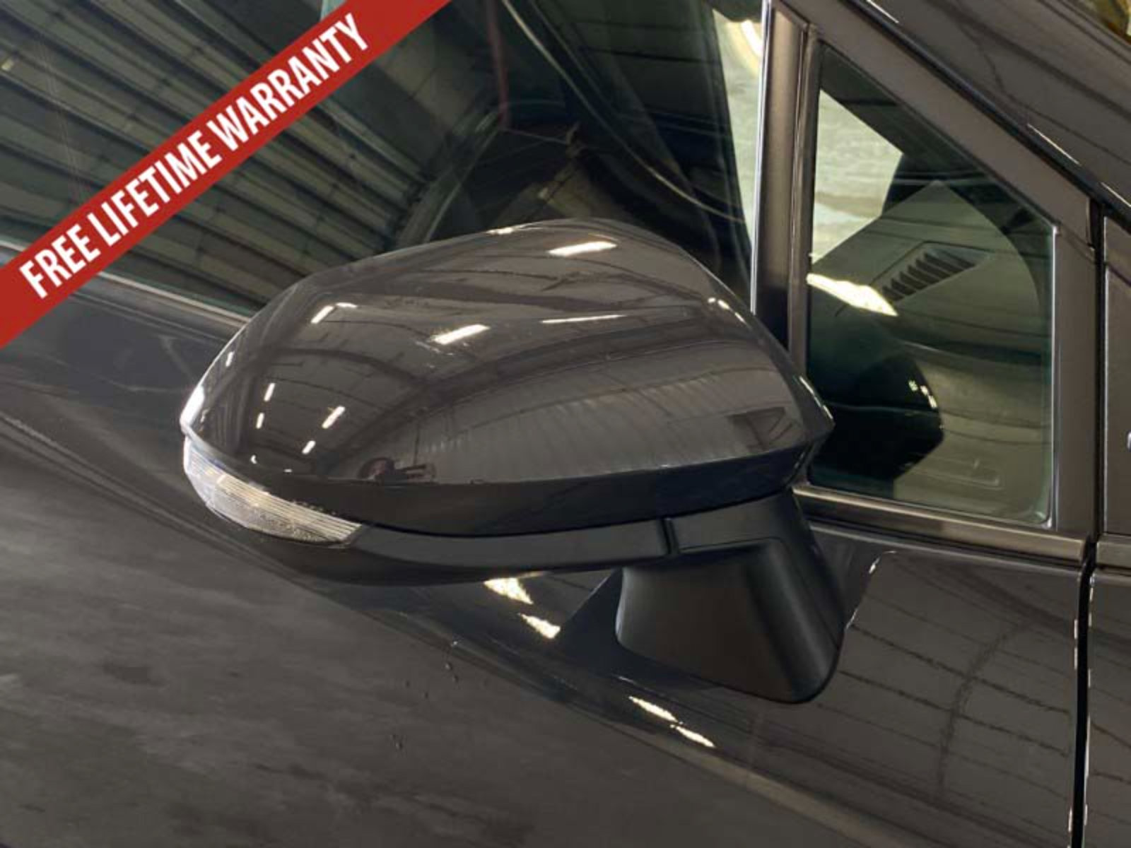 Used 2025 Toyota Corolla SE FWD image 21