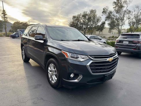 Used 2019 Chevrolet Traverse LT w/ LPO, Floor Liner Package FWD image 50