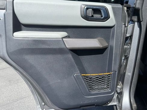 Used 2023 Ford Bronco Badlands image 41