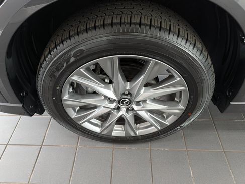 Certified 2025 MAZDA CX-5 AWD 2.5 S w/ Premium Plus Pkg image 9