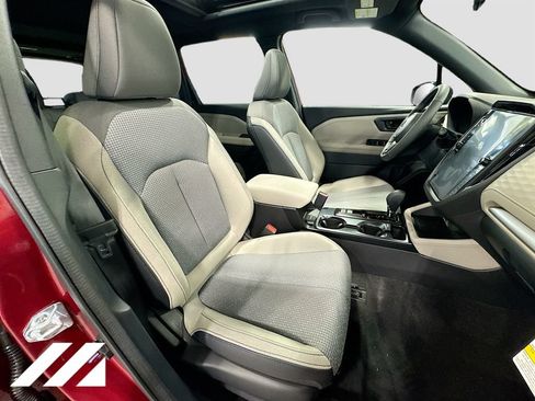 New 2026 Subaru Forester Premium AWD/4WD image 28