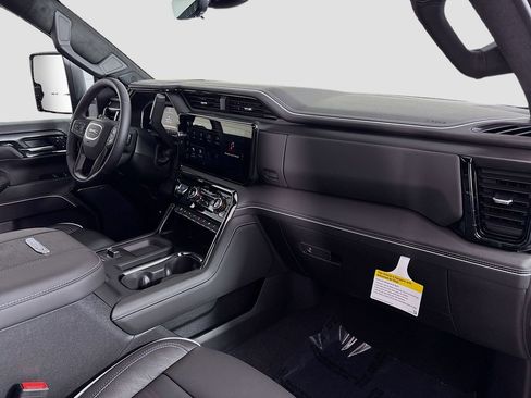 New 2026 GMC Sierra 2500 AT4X image 30