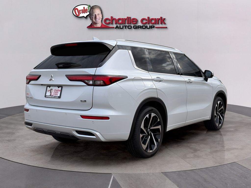 Used 2022 Mitsubishi Outlander SEL FWD image 5