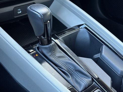 Used 2024 Honda Accord EX-L image 18