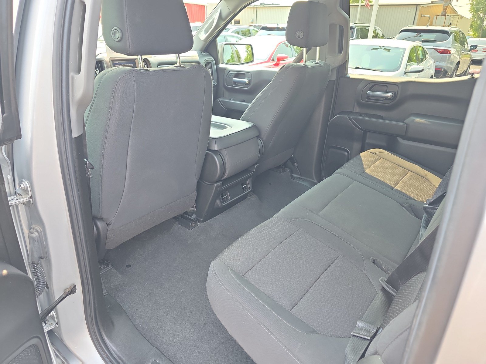 Used 2021 Chevrolet Silverado 1500 Custom w/ LPO, Dark Essentials Package AWD/4WD image 17