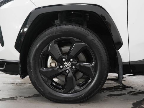 Used 2023 Toyota RAV4 SE AWD/4WD image 28