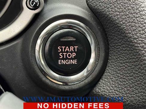 Used 2022 Mitsubishi Eclipse Cross SE image 38