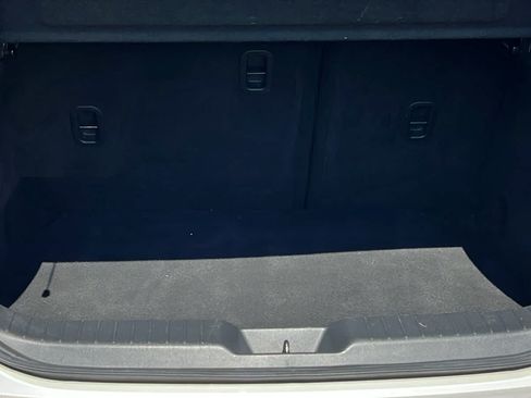Used 2022 MAZDA MAZDA3 s FWD image 27