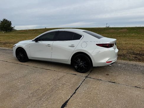 Certified 2025 MAZDA MAZDA3 s image 7