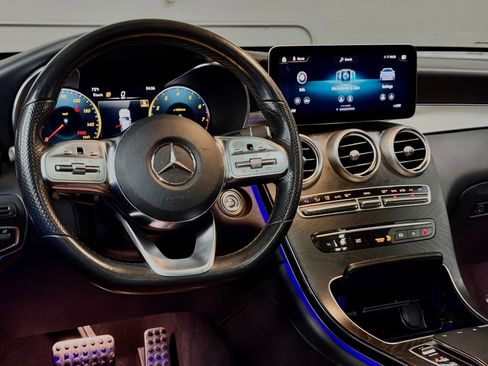 Used 2022 Mercedes-Benz GLC 300 image 35