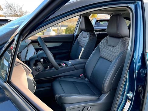 New 2026 Nissan Murano Platinum image 9