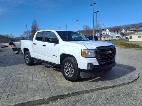 Used 2022 GMC Canyon AT4 image 7