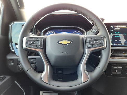 New 2026 Chevrolet Silverado 1500 LT image 14