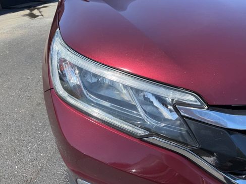 Used 2016 Honda CR-V EX image 4