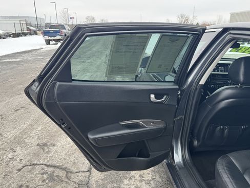 Used 2020 Kia Optima SE image 28