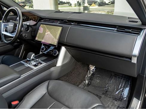 Used 2023 Land Rover Range Rover Long Wheelbase First Edition AWD/4WD image 31