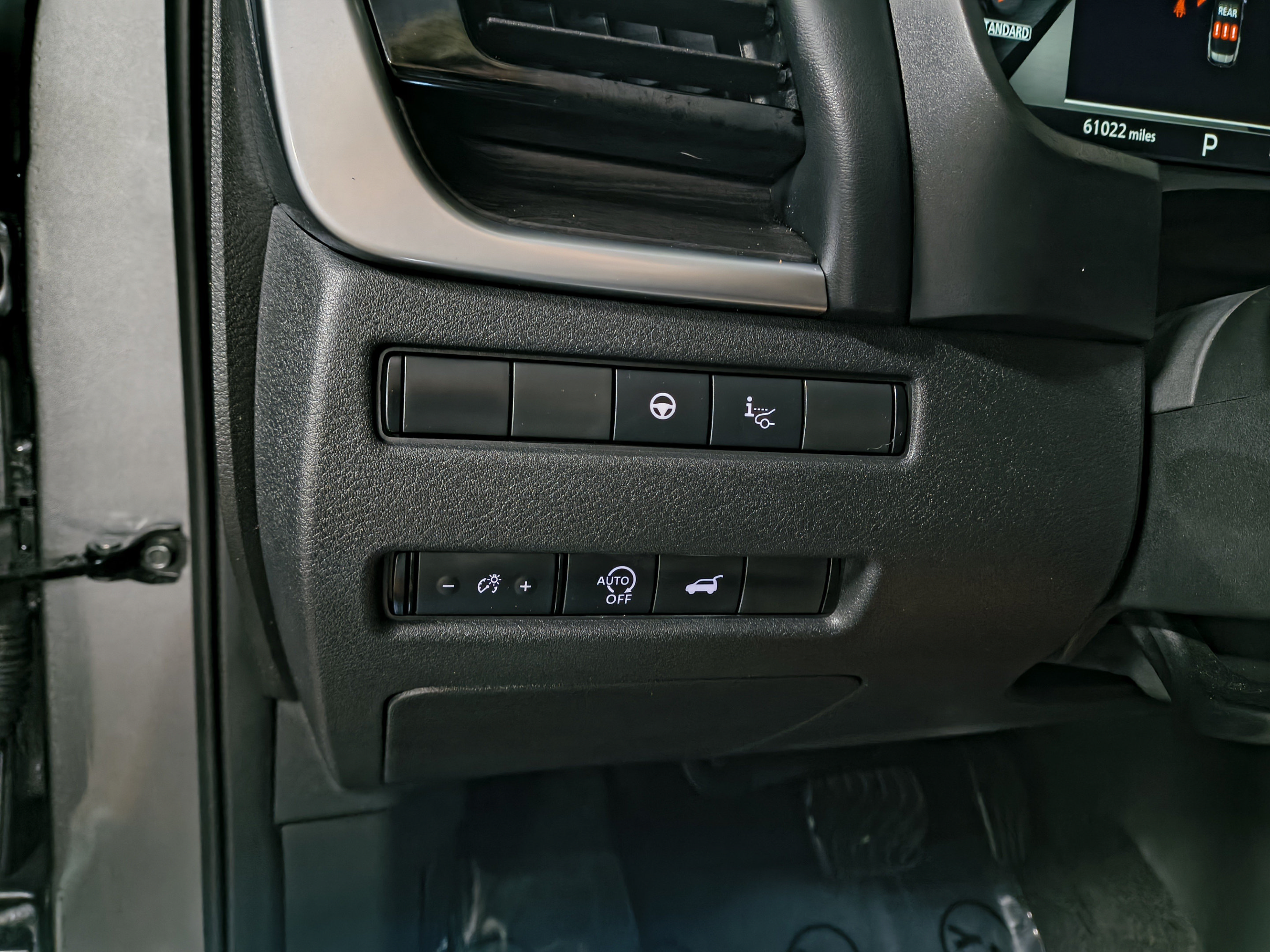 Certified 2023 Nissan Rogue Platinum w/ Platinum Premium Package FWD image 30