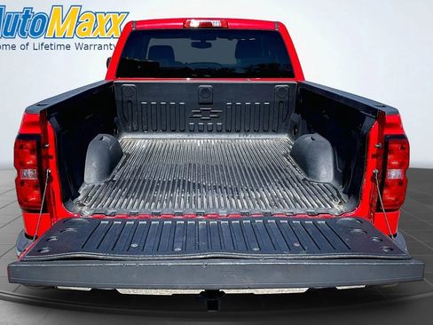 Used 2019 Chevrolet Silverado 1500 LT AWD/4WD image 7