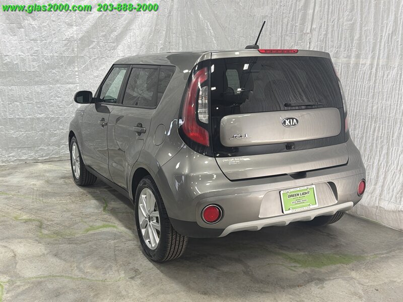 Used 2019 Kia Soul + FWD image 7