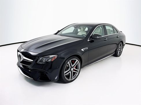 Used 2019 Mercedes-Benz E 63 AMG S image 3